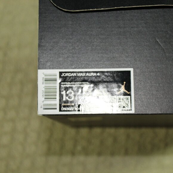 IOB Jordan Max Aura 4 Men's Size 13 White Black Hyper Royal High Top Bas… - Picture 10 of 13